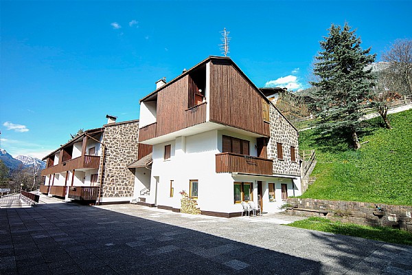 Apartments Moena Val di Fassa: Casa Larsec